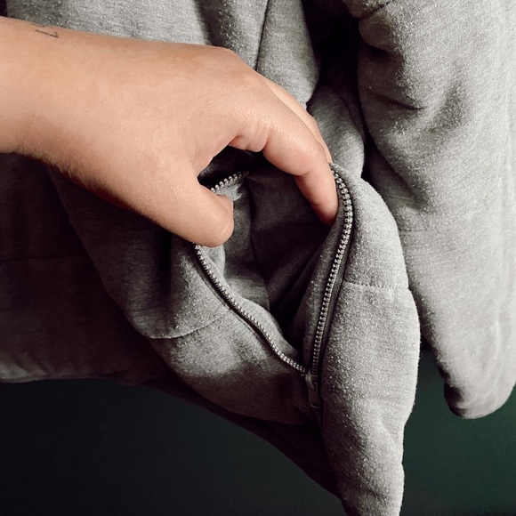 Three Dots Quilted Knit Jacket - Picture 4 of 8